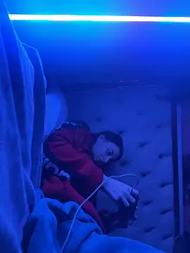 Flossy Vettie online show from November 2025 03:16:01 PM