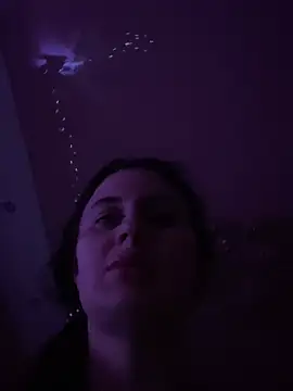 Flossy Vettie online show from March 2026 01:43:02 AM