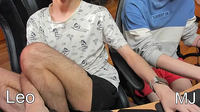 Snapshot of teelimata chatting on February 2025 09:16:01 AM teelimata online show from February 2025 09:16:01 AM