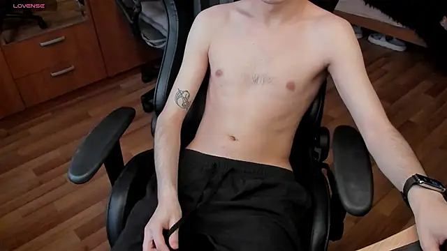 Snapshot of teelimata chatting on October 2025 01:57:02 PM teelimata online show from October 2025 01:57:02 PM