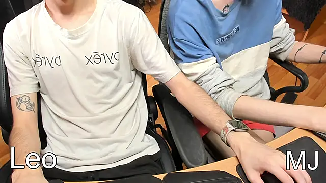 Snapshot of teelimata chatting on February 2025 12:03:02 PM teelimata online show from February 2025 12:03:02 PM