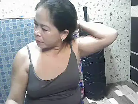 Snapshot of yummytitsxxx168 chatting on February 2025 02:14:02 AM yummytitsxxx168 online show from February 2025 02:14:02 AM