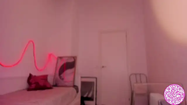 Snapshot of Lil_Gabby chatting on March 2025 04:24:02 AM Lil Gabby online show from March 2025 04:24:02 AM