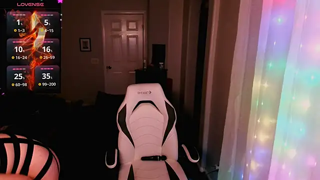 britteebee online show from February 2026 06:44:01 AM