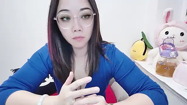 Giuliam online show from February 2025 02:35:02 AM