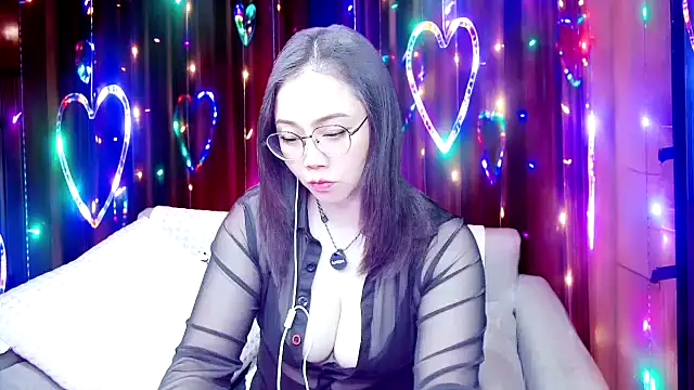 Giuliam online show from February 2026 12:05:02 PM