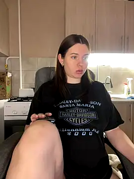 NastyushaaLove online show from November 2025 08:31:01 PM