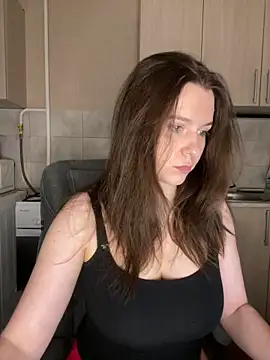 NastyushaaLove online show from April 2026 07:42:01 PM