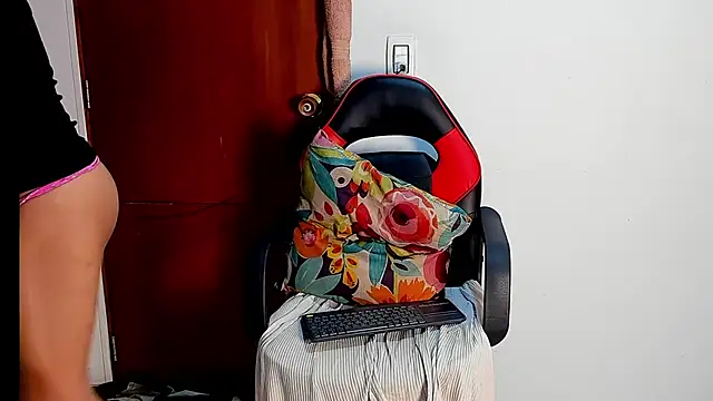 Lu doll online show from September 2025 07:36:02 PM