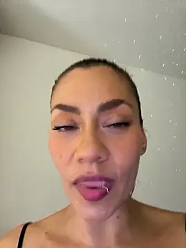 SamyJones9 online show from March 2026 02:04:02 AM