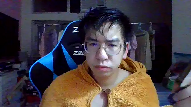 Snapshot of charlie_xdd chatting on March 2025 01:12:02 PM charlie xdd online show from March 2025 01:12:02 PM