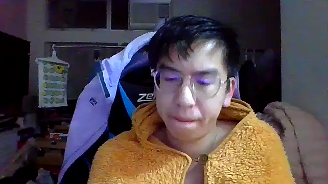 Snapshot of charlie_xdd chatting on February 2025 01:19:02 PM charlie xdd online show from February 2025 01:19:02 PM