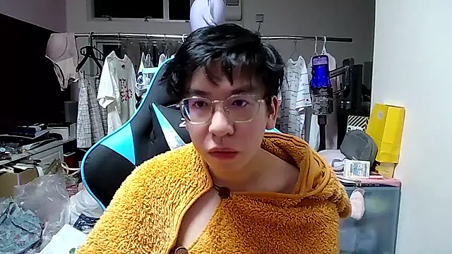 charlie xdd online show from January 2026 01:18:02 PM