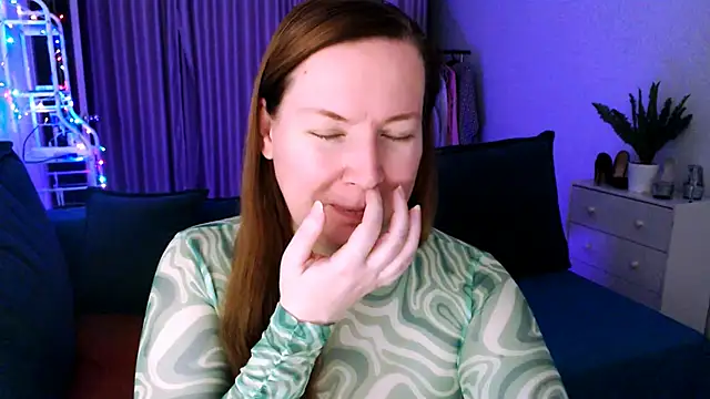 GoddessLara online show from December 2024 09:20:02 PM