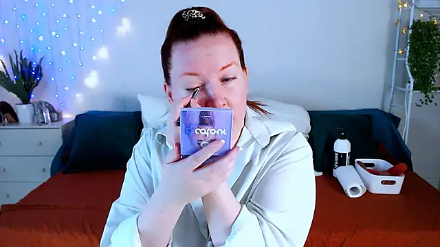 GoddessLara online show from November 2025 10:10:02 PM