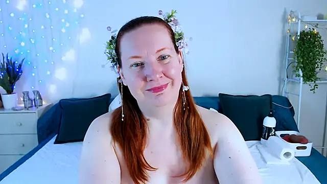 GoddessLara online show from November 2025 10:59:02 PM