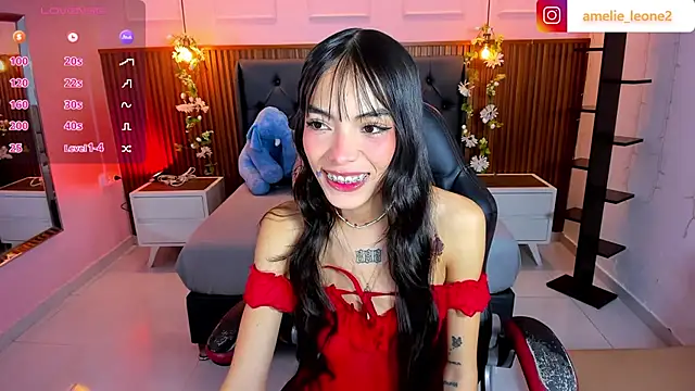 AMELIELEONE online show from February 2026 12:28:01 PM