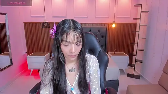 Snapshot of AMELIELEONE chatting on September 2025 11:49:01 AM AMELIELEONE online show from September 2025 11:49:01 AM