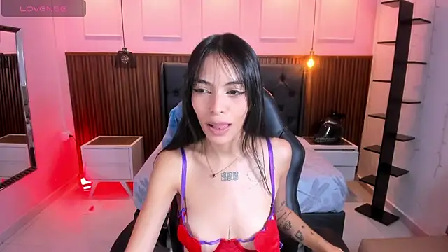 Snapshot of AMELIELEONE chatting on September 2025 12:26:01 PM AMELIELEONE online show from September 2025 12:26:01 PM