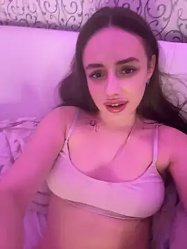 Snapshot of Lisaaan chatting on October 2025 02:51:01 PM Lisaaan online show from October 2025 02:51:01 PM