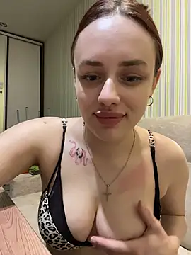 Lisaaan online show from March 2026 10:12:01 PM