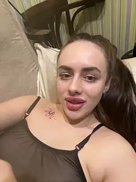 Snapshot of Lisaaan chatting on October 2025 02:36:02 PM Lisaaan online show from October 2025 02:36:02 PM