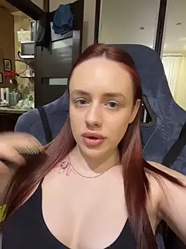 Lisaaan online show from May 2026 06:06:02 PM