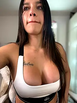 Emmily 19 online show from September 2025 01:09:01 AM