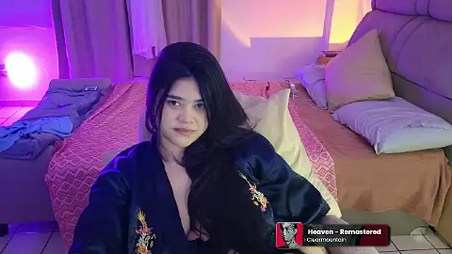 feluriana online show from May 2026 11:03:03 PM