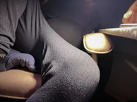 Snapshot of translove chatting on February 2026 10:37:02 PM translove online show from February 2026 10:37:02 PM