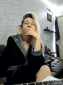 ScarletCallings420 online show from January 2026 08:16:02 PM