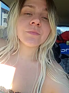 ScarletCallings420 online show from June 2026 12:55:01 AM