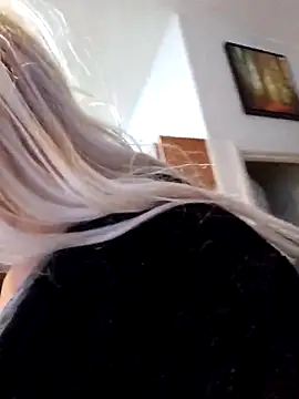 ScarletCallings420 online show from November 2025 06:56:02 PM