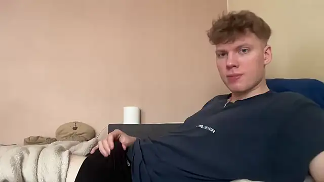 Snapshot of sexybooii6968 chatting on March 2026 02:24:01 PM sexybooii6968 online show from March 2026 02:24:01 PM