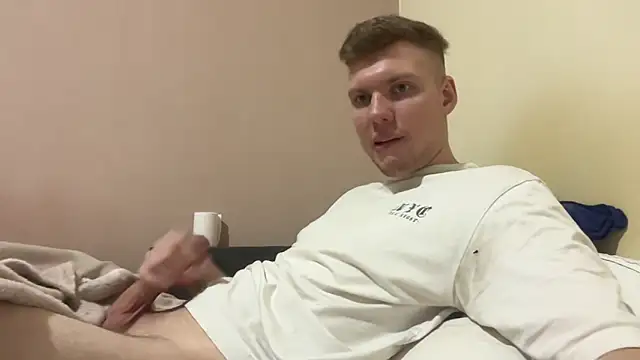 Snapshot of sexybooii6968 chatting on December 2025 02:55:01 PM sexybooii6968 online show from December 2025 02:55:01 PM