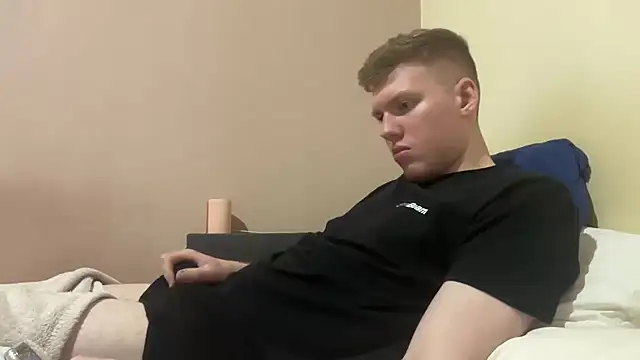 sexybooii6968 online show from April 2026 08:21:01 PM