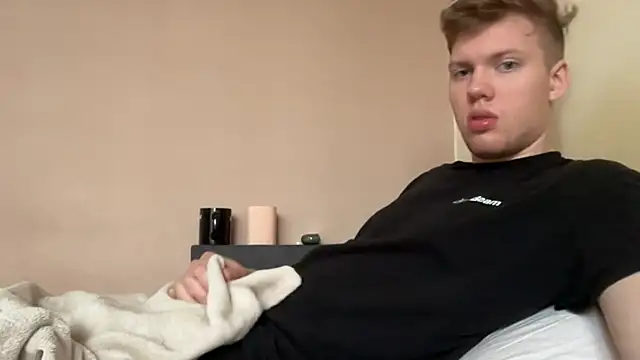 sexybooii6968 online show from September 2025 08:53:01 AM