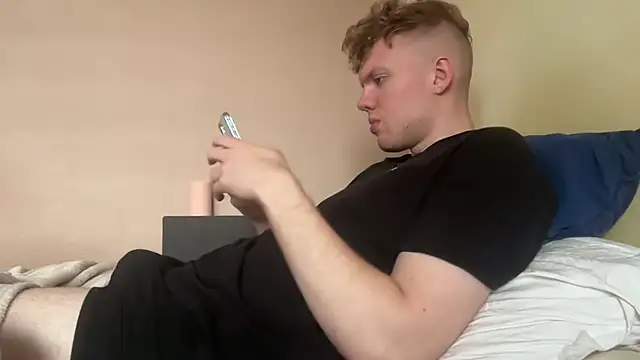 sexybooii6968 online show from May 2026 12:11:01 PM