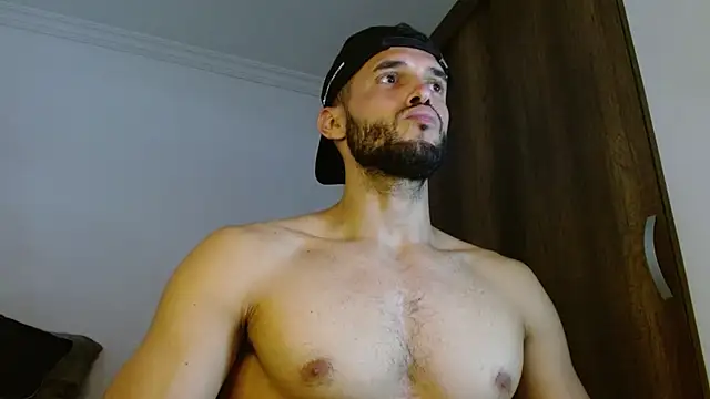 Noah jhonsonn online show from April 2026 04:11:02 PM