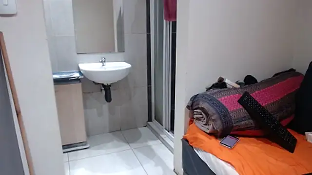 xGIANTEBONY30x online show from March 2026 05:45:01 AM