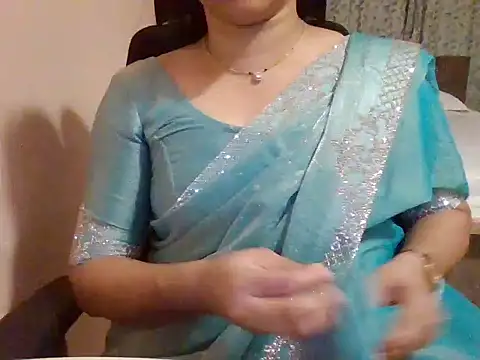 Pinky 4 online show from November 2025 10:47:01 PM