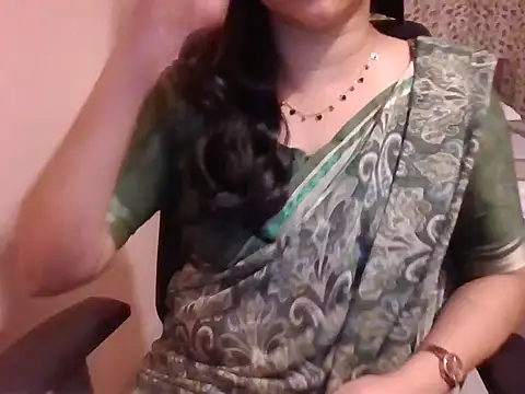 Pinky 4 online show from March 2026 05:23:01 PM