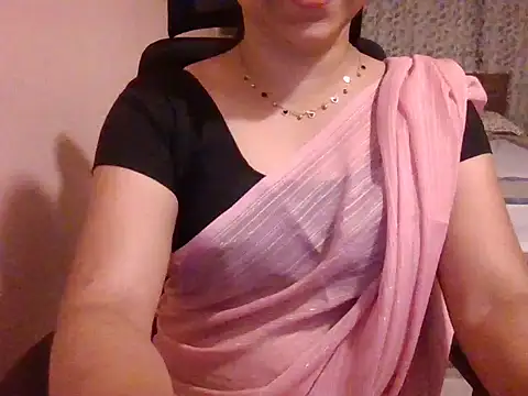 Pinky 4 online show from September 2025 04:18:01 PM