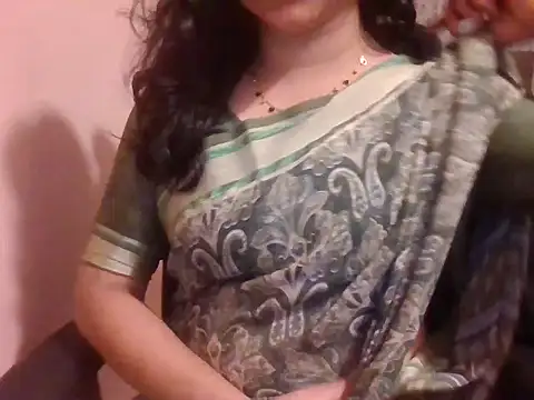 Pinky 4 online show from November 2025 02:20:01 PM