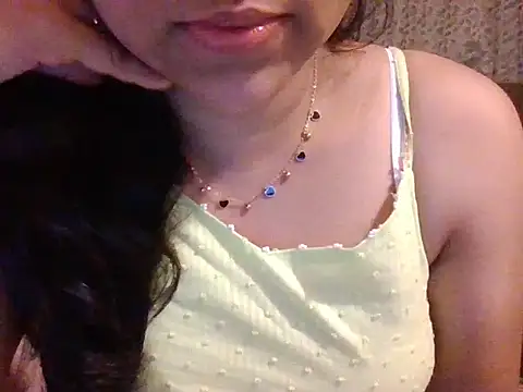 Pinky 4 online show from October 2025 06:53:02 PM