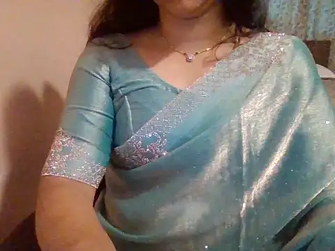 Pinky 4 online show from October 2025 02:11:02 AM