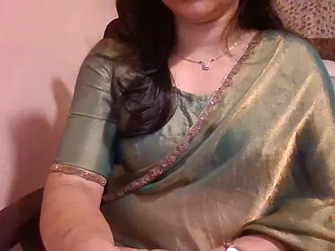 Pinky 4 online show from March 2026 06:04:01 PM