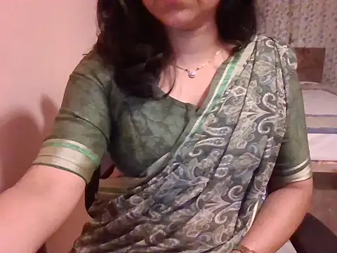Pinky 4 online show from October 2025 12:12:01 AM
