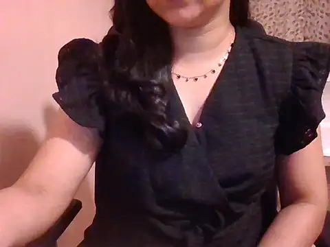 Pinky 4 online show from March 2026 06:04:02 PM