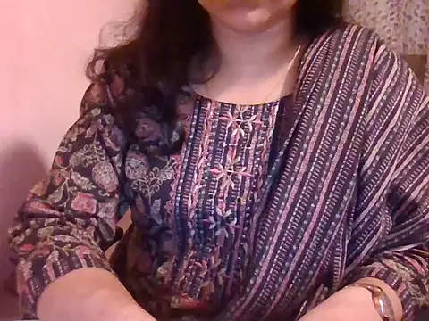 Pinky 4 online show from May 2026 01:22:01 AM